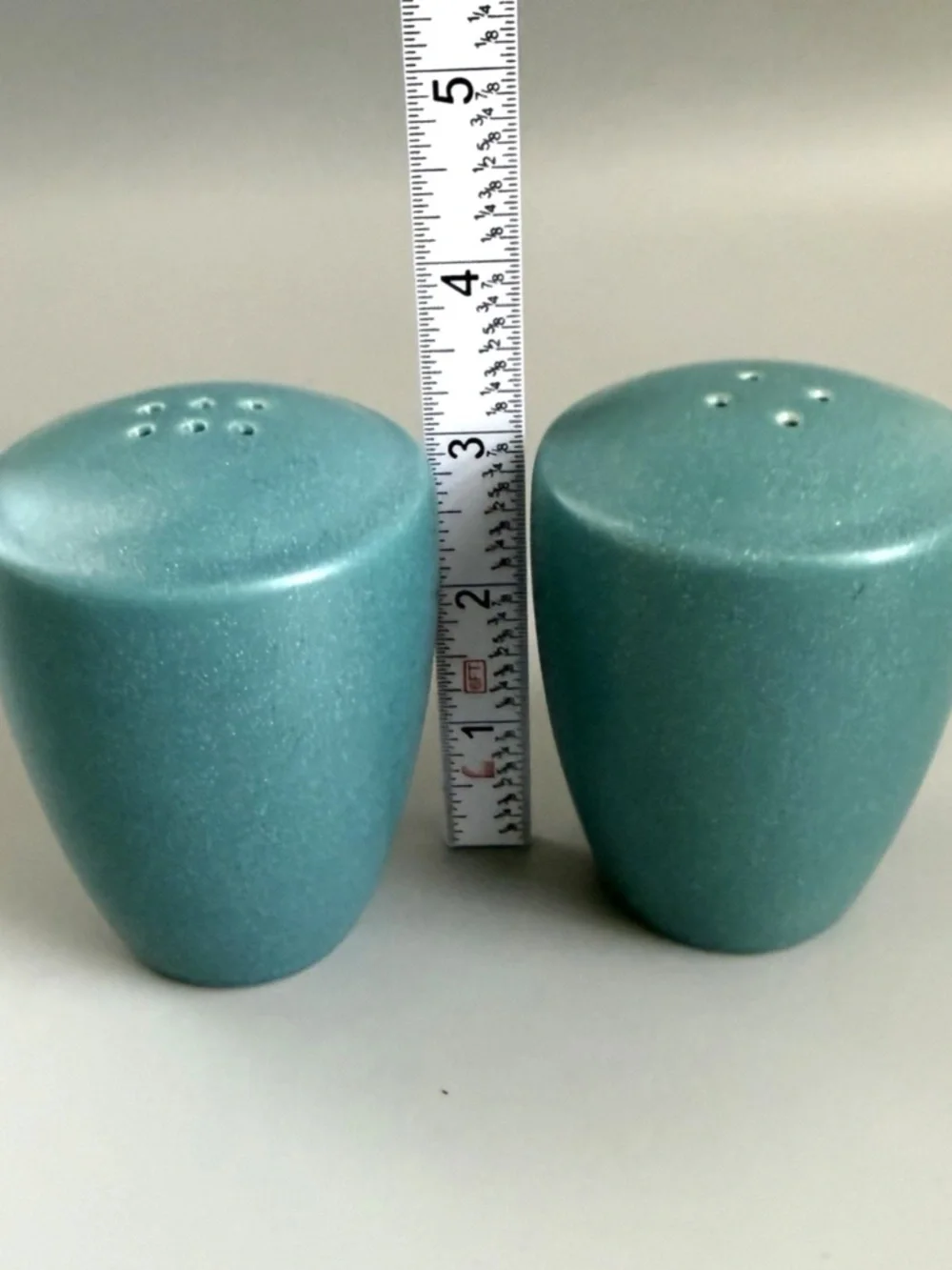 Noritake Colorwave Turquoise Stoneware Salt & Pepper Shakers Set 8093 New No Box